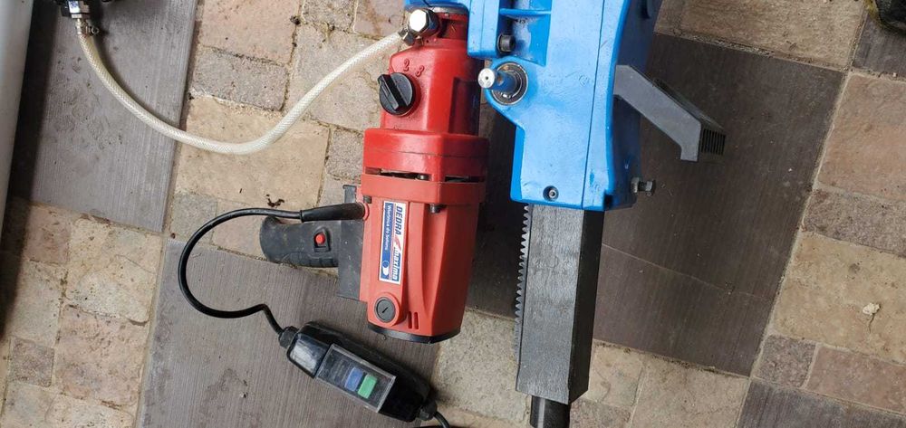 Masina de carotat Beton Dedra