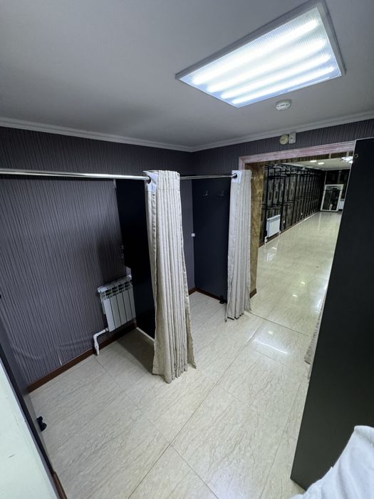 Арендаға беріледі , Леон шоптың жартысы