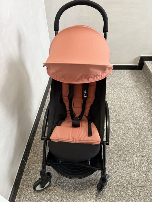 Продам коляску Yoyo в отличном состоянии