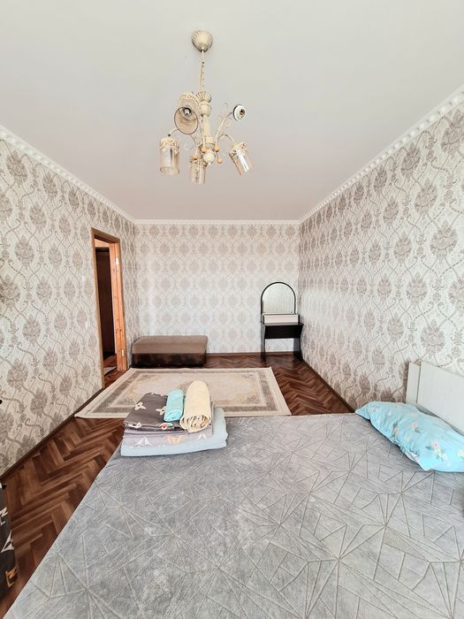 Продаётся квартира 1 комн в 6мкрне