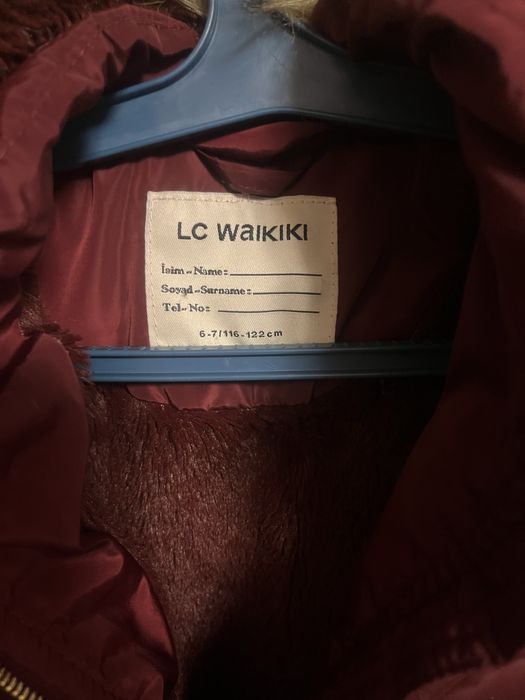 Продам куртку для девочки