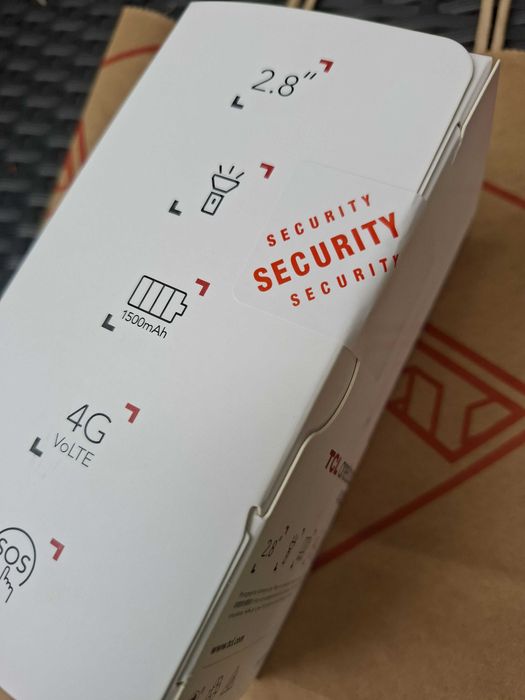 TCL OneTouch 4042S – чисто нов, запечатан