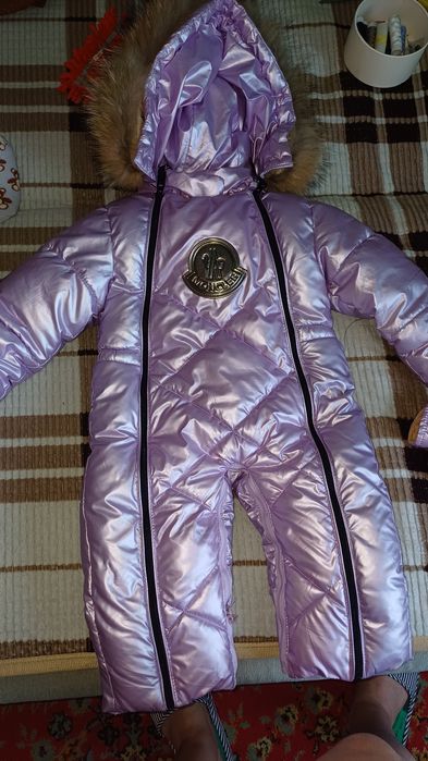 Продам детский комбинезон.