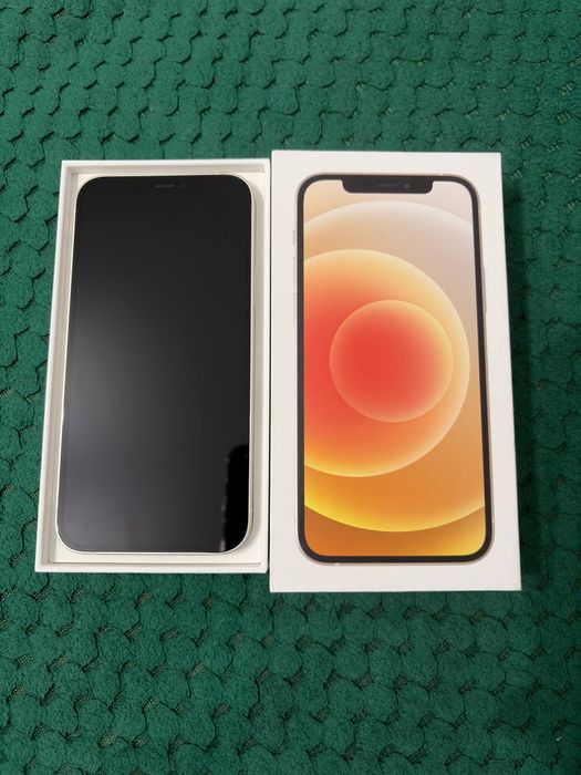 Продам Iphone 12, 128gb, белый