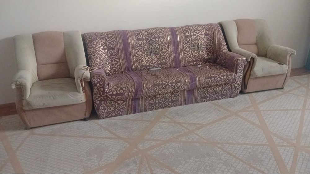 Диван для гостиной