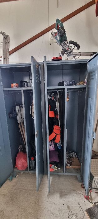 Vestiar  Stare impecabila