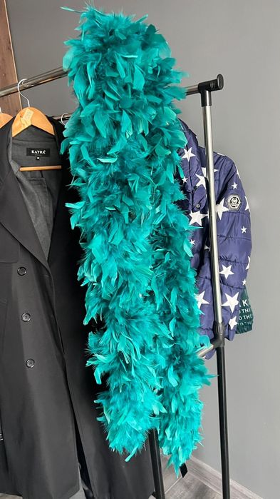 Шаль перьевое на шею