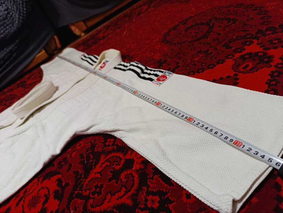 Кимано Дзюдоги белое,