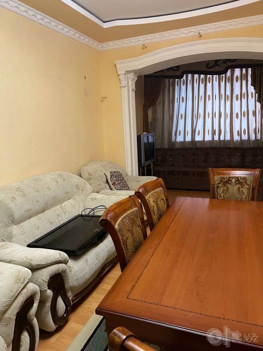 Сдаётся 3-комн Саламатина, 80 м²