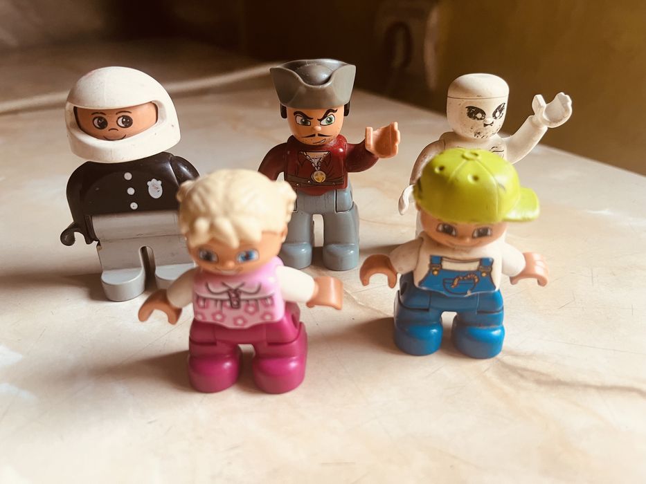 Фигурки лего