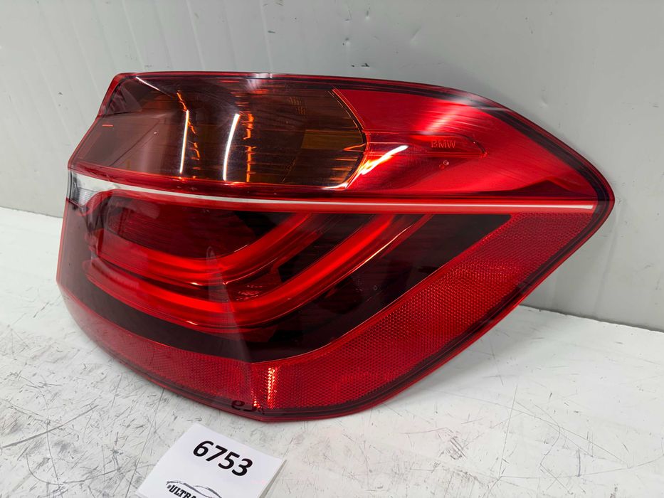 Оригинален БМВ Ф45 Десен Външен Стоп ЛЕД Европейски 7311060 LED