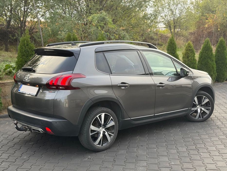 Peugeot 2008 GT Line model 2018 1.2 i Eu 6 110cp Automata RATE avans 0