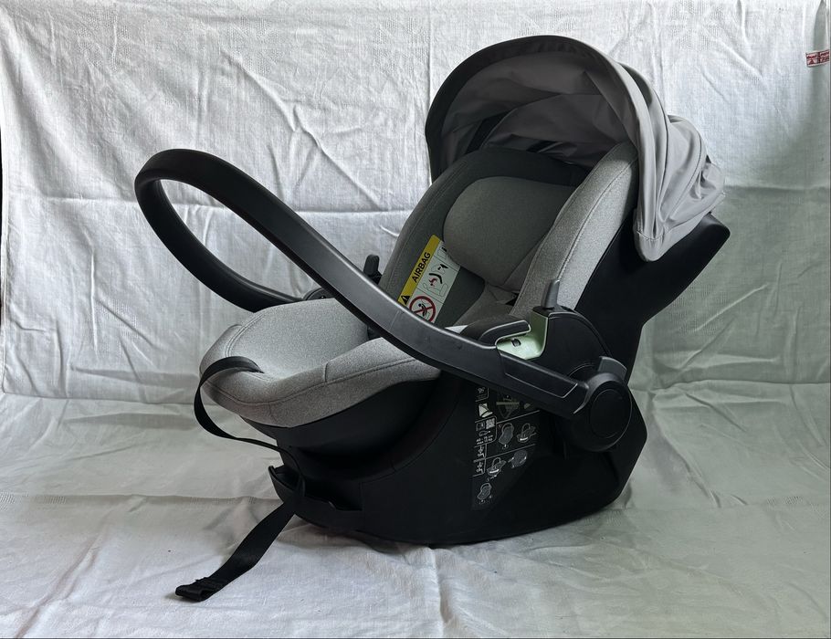 Продавам кошница за кола Thule - 200 евро