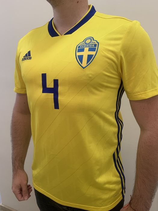 ОРИГИНАЛНИ ФУТБОЛНИ ТЕНИСКИ. Повече на Instagram: pimponlineshop