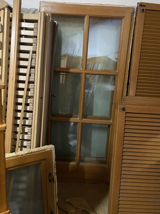 Vand doua usi de terasa din lemn stratificat cu termopan !