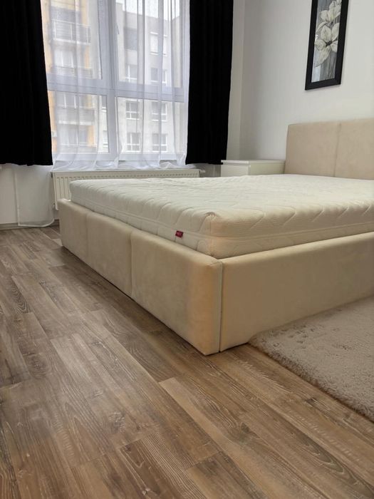 Apartament cu 2 camere de vanzare.