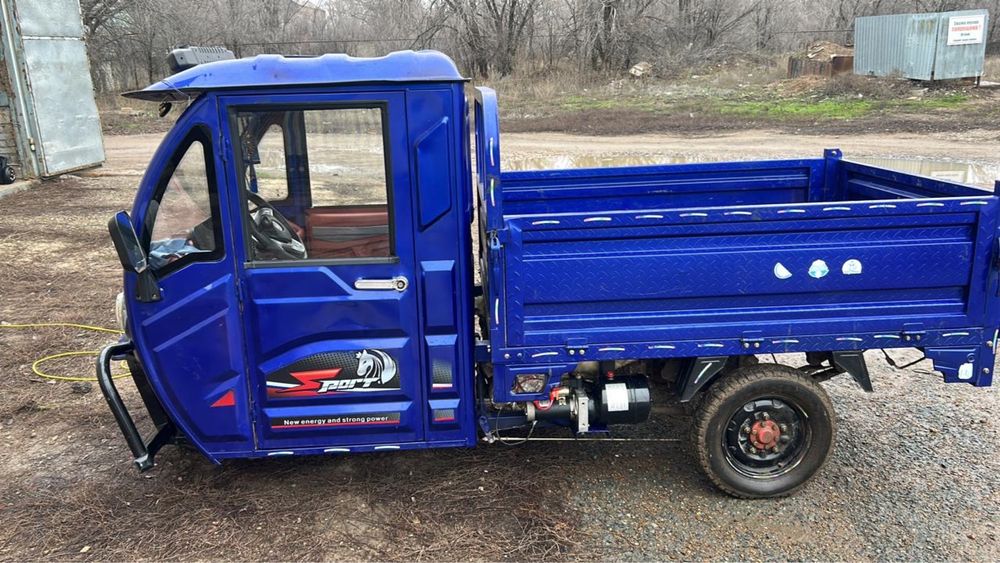 Сатам срочно машинки