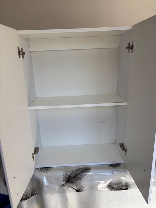 Шкаф навесной для ванной