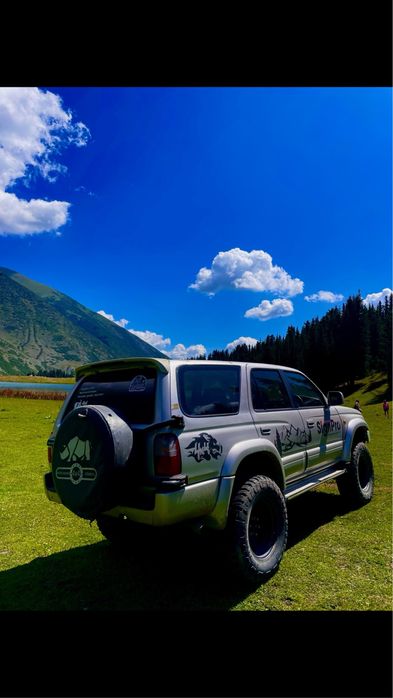 Тойота Hilux Surf Toyota