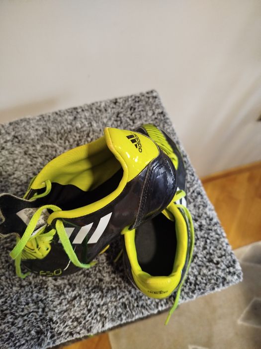 Детски бутонки като нови