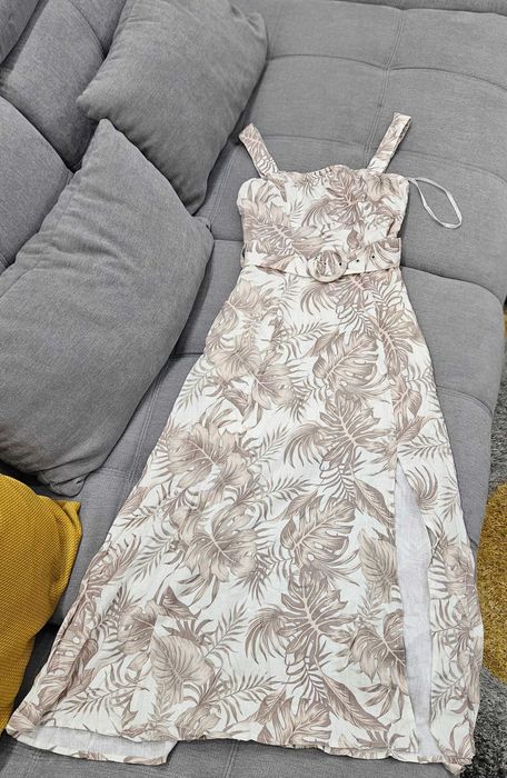 Чисто нова рокля Guess