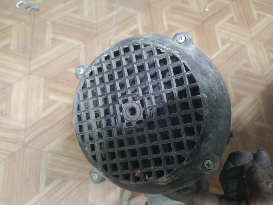 Продам  элекродвигатель