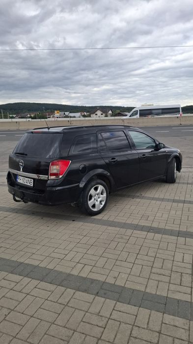 Vând Opel Astra H