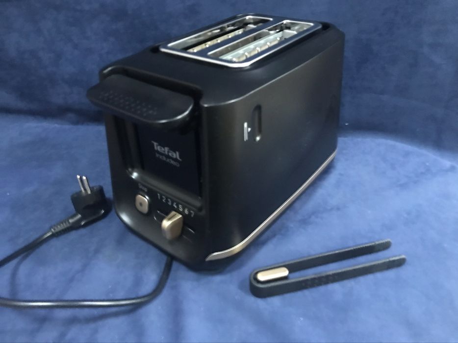 Тостер Tefal Includeo
