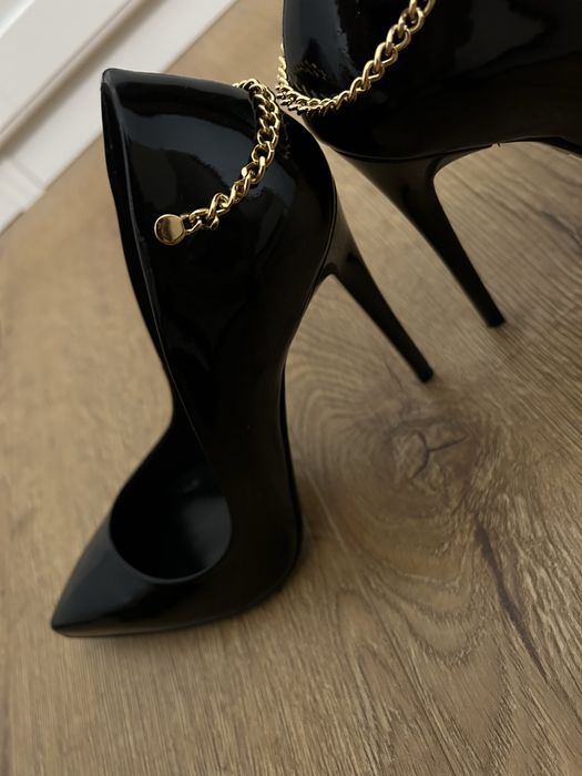 Елегантни обувки Massimo Zardi с висок ток - чисто нови