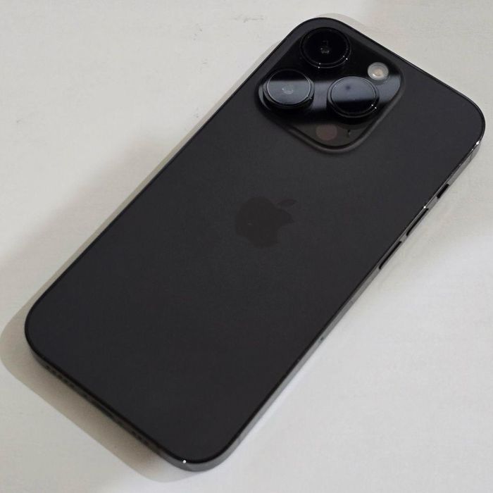 iPhone 14 pro 128 space black