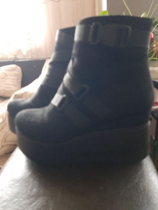 Нови дамски боти