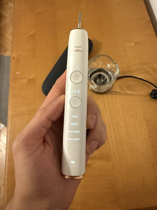 Philips Sonicare DiamondClean Smart 9300, Golden Rose
