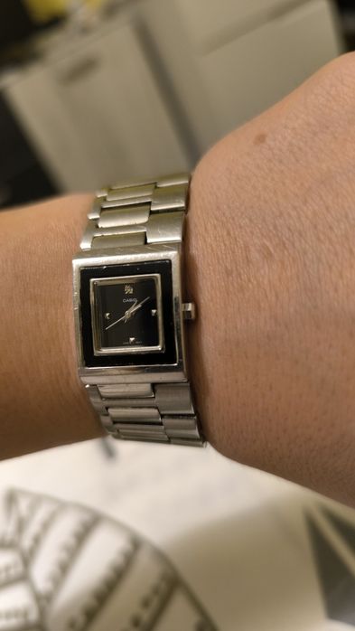 Дамски часовник Casio