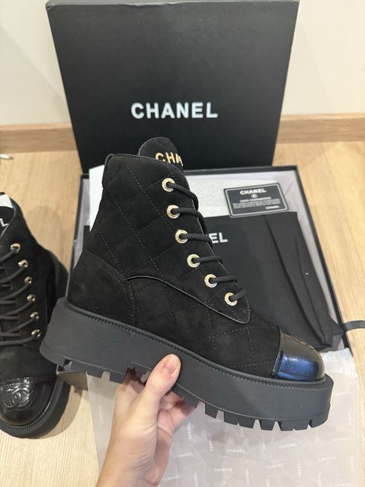 Боти марка CHANEL