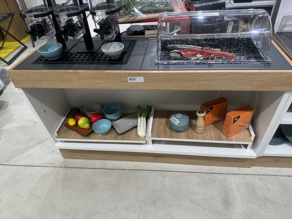 Bufet masa/ insula bufet