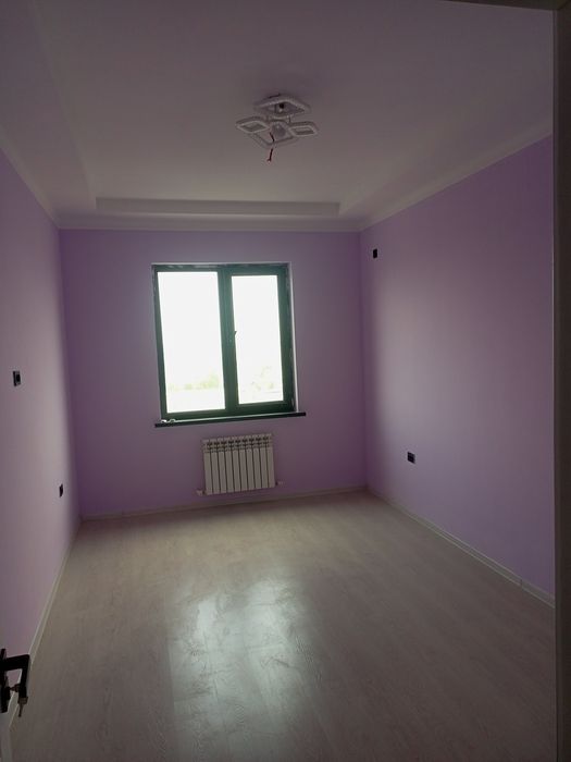 Bozorni oldida pasidakarzenka bor