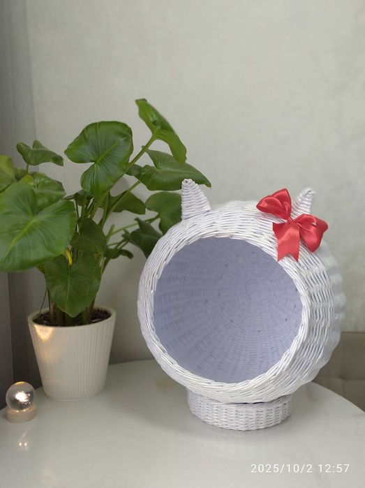 Домик для кошки плетеный