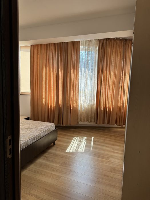 Central ap 2 cam Inchiriez ! Particular