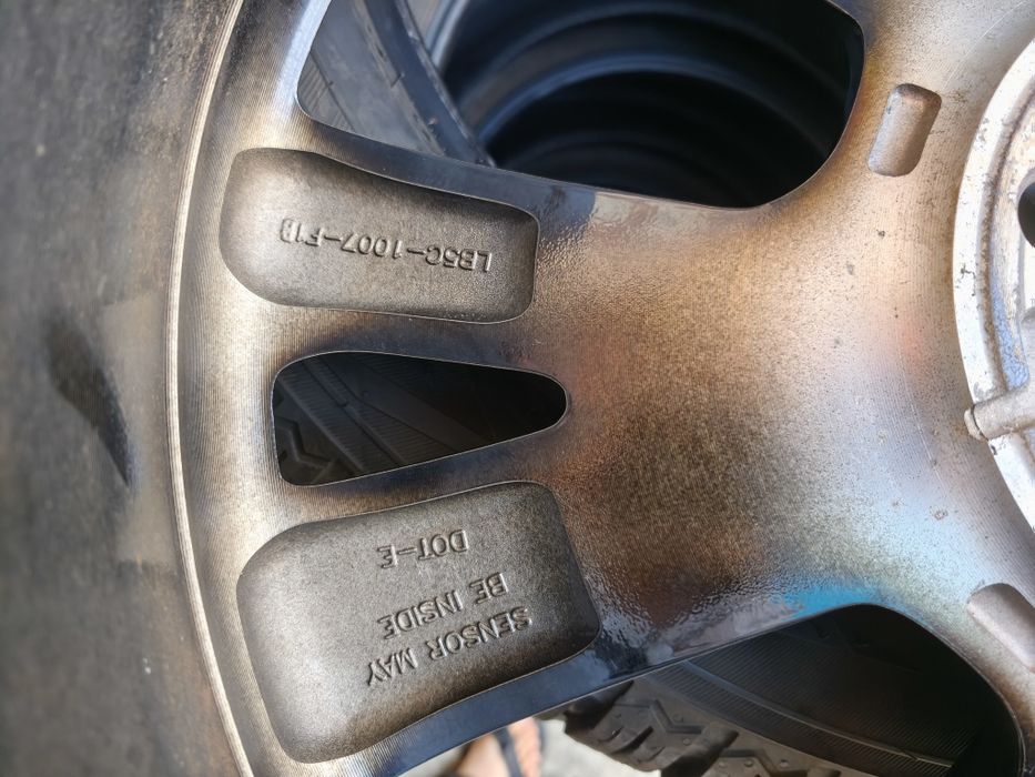 20" оригинални алуминиеви джанти за Ford Explorer,Mustang.