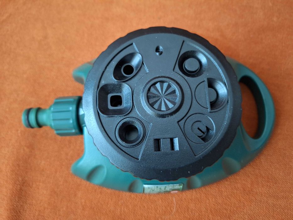 Aspersor circular cu reglare flux  distanta  3-20m, Parkside