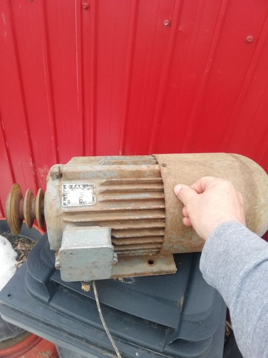 Motor electric universal 230,380 v