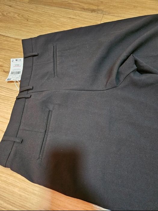 Pantaloni de damă Mango