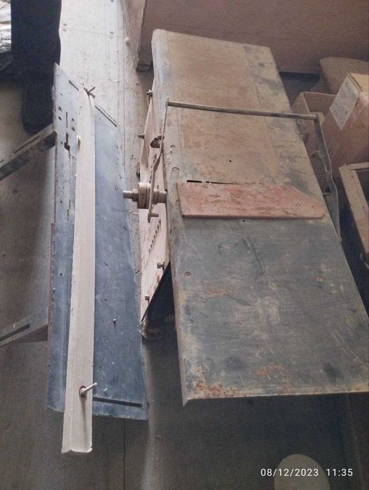 Станок деревообрабатывающий