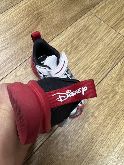 Детски маратонки Adidas Disney