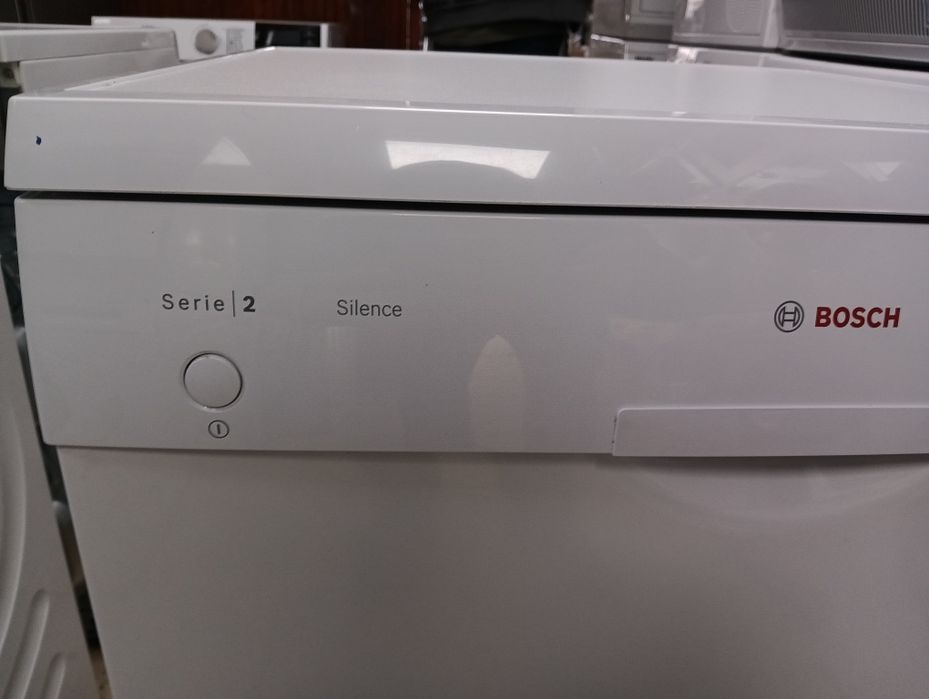 Свободно стояща съдомиялна 60см  Бош Bosch Serie2   24 месеца гаранция