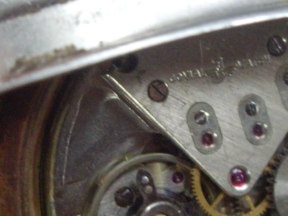 Стар швейцарски ръчен часовник