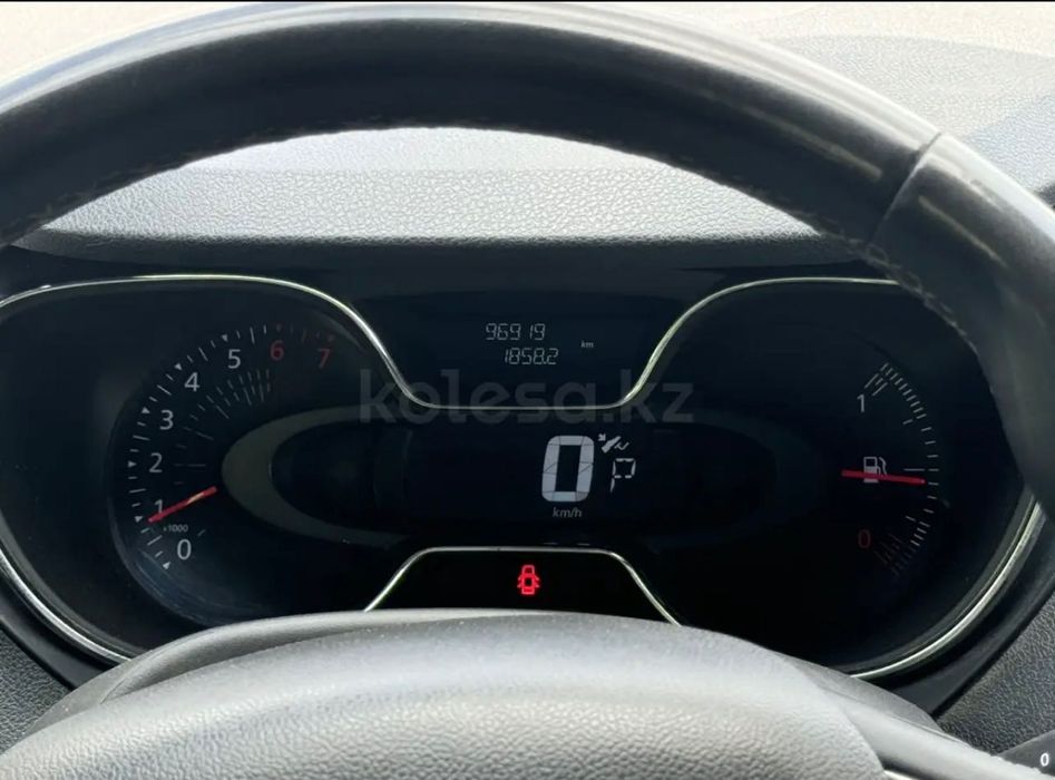 Продам автомобиль Renault Kaptur