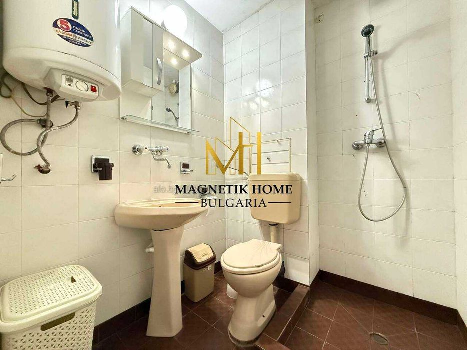 Дава се под наем Тристаен апартамент в Бургас, Възраждане - 85 кв.м за 504.9 € - Снимка #2