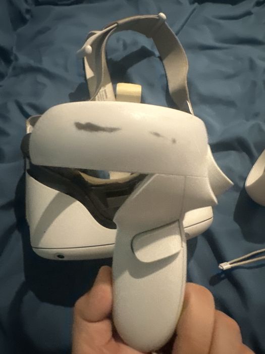 Продаю meta quest2