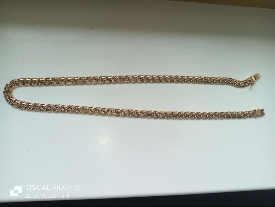 Продам золотую цепь 585 пробы